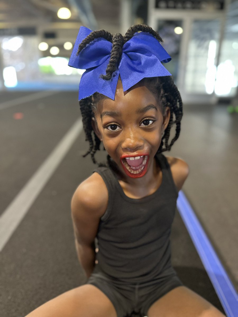 ca_denverco's tweet photo. Get excited! We are halfway through the week, which means… halfway to 
CALL-A-CAT! 

Who’s ready?! 💙🖤📞

#Claworado #TheBestOfTheBest #CallACat #TeamAnnouncements #ColoradoCheer https://t.co/WWzLgPjPhn