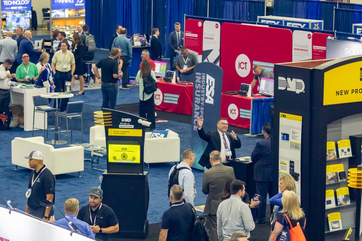 esxweb's tweet photo. Here are some snapshots from day 2 of #ESX2023! 💙 Share some of your favorite moments from the event so far in a post or comment below. Make sure to use the hashtag #SecurityConnected! https://t.co/KMqVnIWPhb