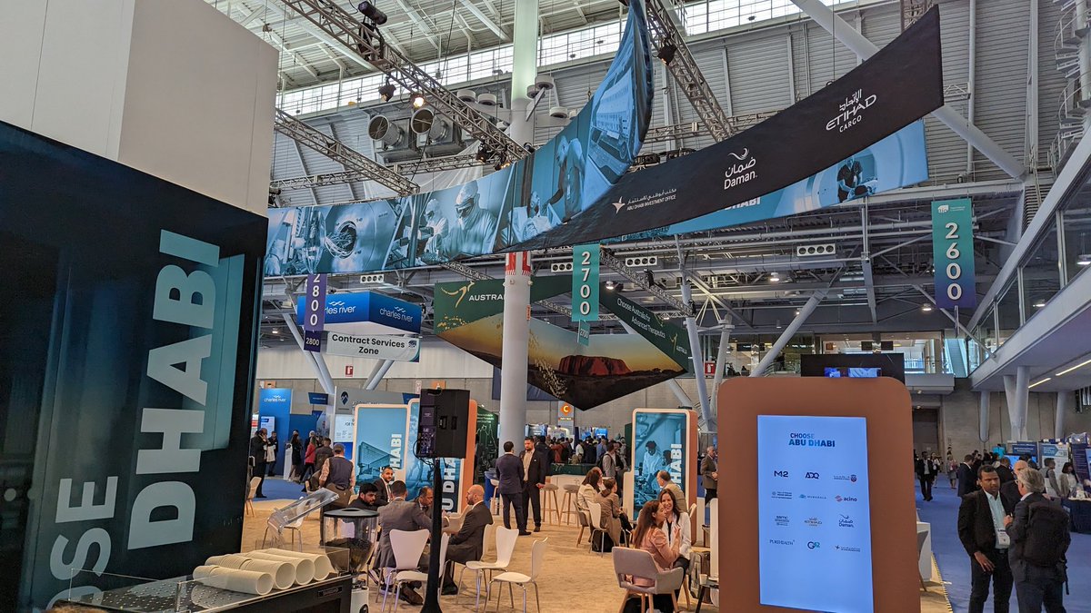 biogerontology's tweet image. I am proud of Abu Dhabi - best booth at #bio2023!