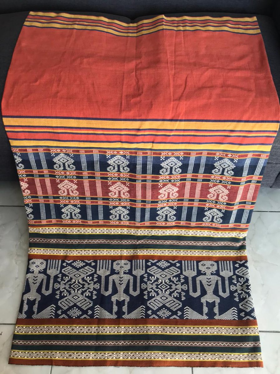 umbudeha's tweet photo. Selamat pagi para pecinta kain tenun Nusantara👋
Ready nih selendang pahikung warna alam bisa di jahit untuk tas, baju dll sesuai kebutuhan kita. Trmksh 😇🙏
Untuk pemesanan langsung hubungi via DM/Tlp/WA/SMS ke nomor ini : 081353206694 https://t.co/GfHURao3GX