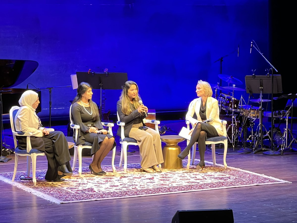 Go @waiwainu! Great panel by @StateGWI for #WPS Focal Points Network Meeting at the Kennedy Center. #JusticeforRohingya #RohingyaGenocide @WomensPeaceNW