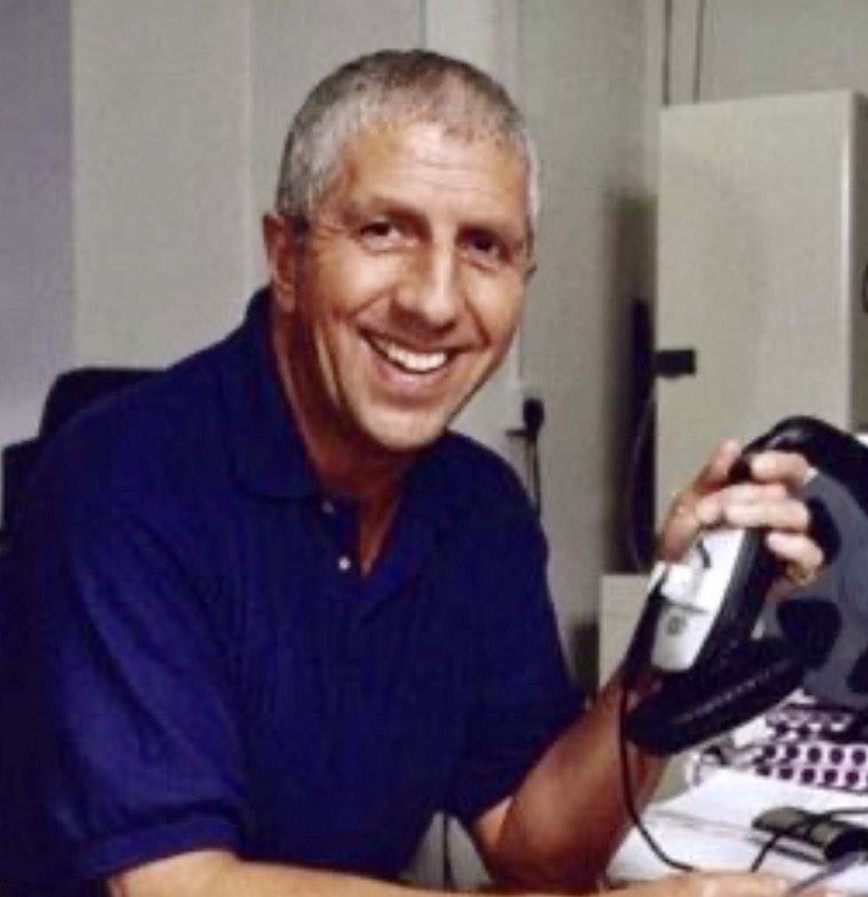 PeteCityPrice's tweet photo. The #BBC are wrong decimating #localRadio they have know idea how important it is to millions. The bosses are out of touch with the real world. #SavelocalBBCradio I was the first ever freelancer on #RadioMerseyside since then it’s been part of our lives. To the bosses YOUR WRONG https://t.co/Xjfi71Kkhl