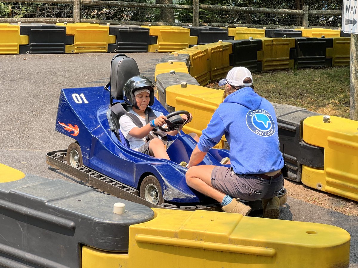 And off we went. Our fourth graders had an incredible time at Lakeview today. Much thanks to Mrs. Grossmann, our volunteer chaperones, and my wonderful staff. It really was fun.