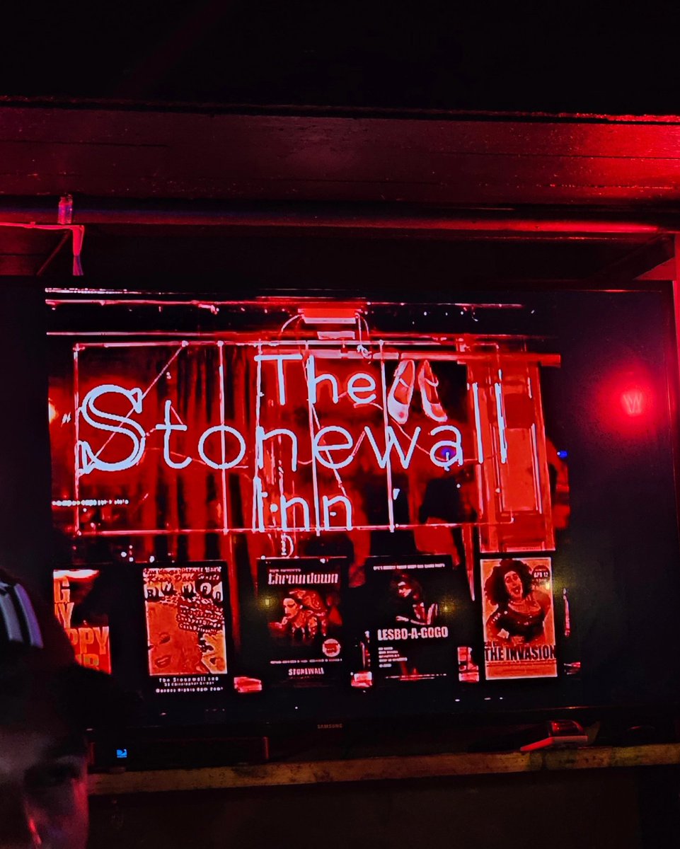 DJChaunceyD's tweet photo. We made the local news in Houston for our @TheStonewallNYC takeover last night at Trash Panda Drinking Club https://t.co/rYX95OubQz
#PrideMonth2023 #pinkstate #foxnews #thestonewallinn #queerjoy https://t.co/UqkboEEKH0