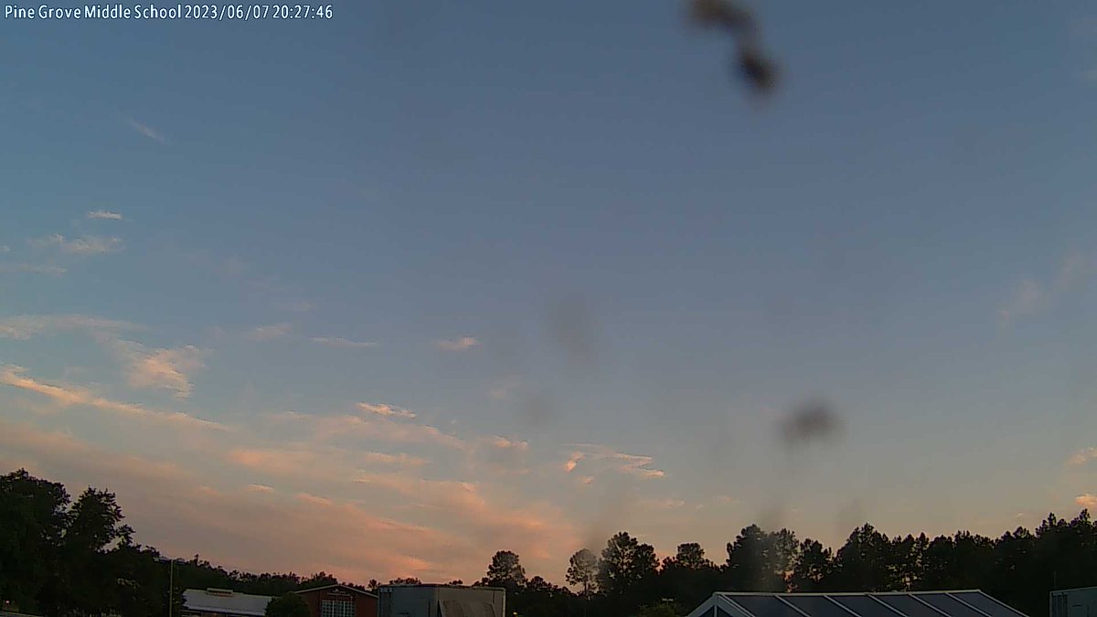Pine Grove Middle School at sunset and it's 81.0 F.