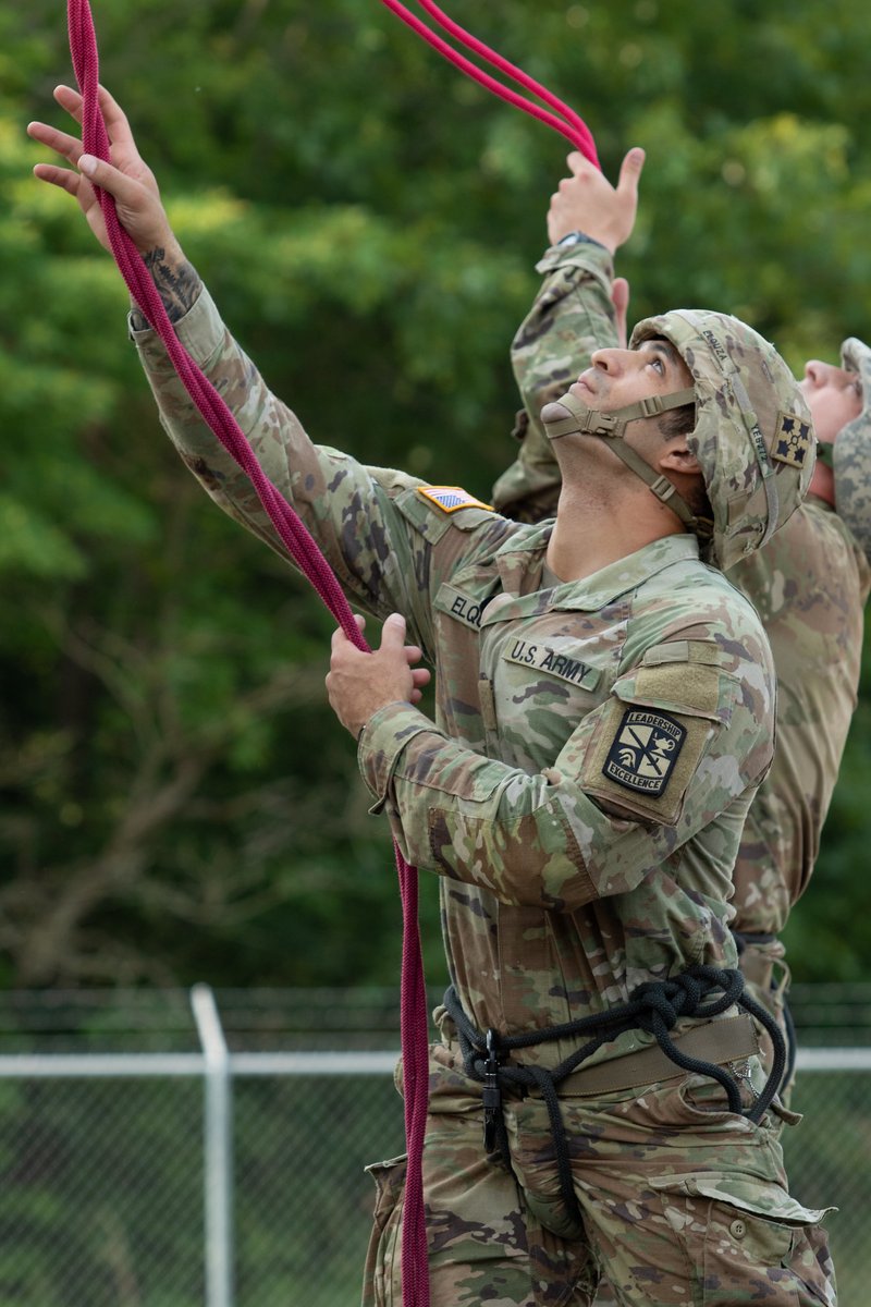 8BDEArmyROTC's tweet image. #CST2023 is up and running over at Fort Knox! Check out this photo of Cadet Yousef Elquza, 1st Regiment, Advanced Camp, of Idaho State University.

#CadetsOfTheWest: Viking Strong! ⚔️ 

📸 Madelyn Guinn

#ArmyROTC | #DecideToLead | #BeAllYouCanBe | #VictoryStartsHere