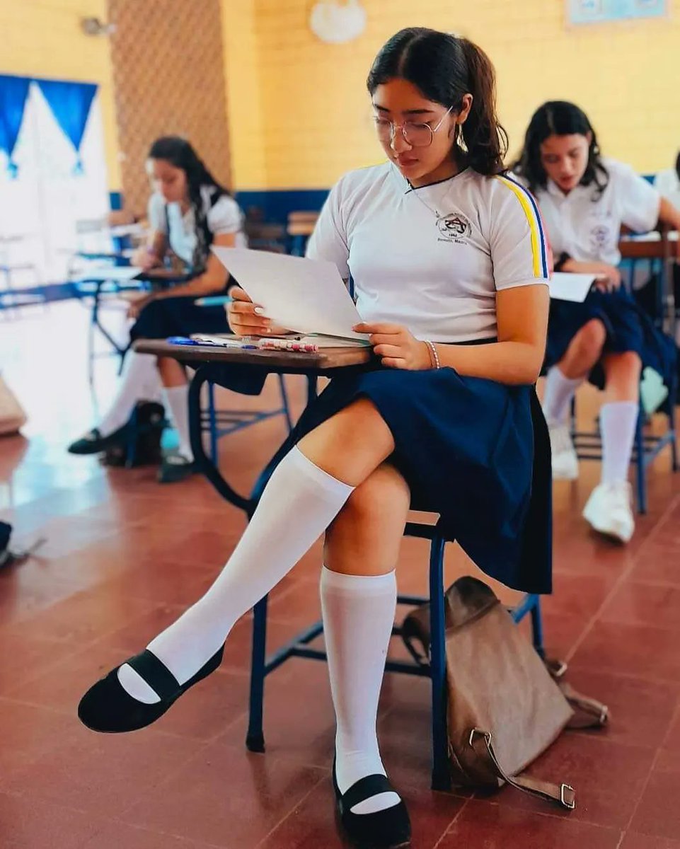 Con el objetivo de reconocer el protagonismo de los estudiantes de Educación Secundaria  el ministerio de educación realiza certamen “Mejor Estudiante Aprendiendo para crear, Innovando para transformar”.  <a href="/minednicaragua/">Ministerio de Educación Nicaragua</a> #FSLNPuñoEnAlto43 #Somoto #EnVictoriasEducativas