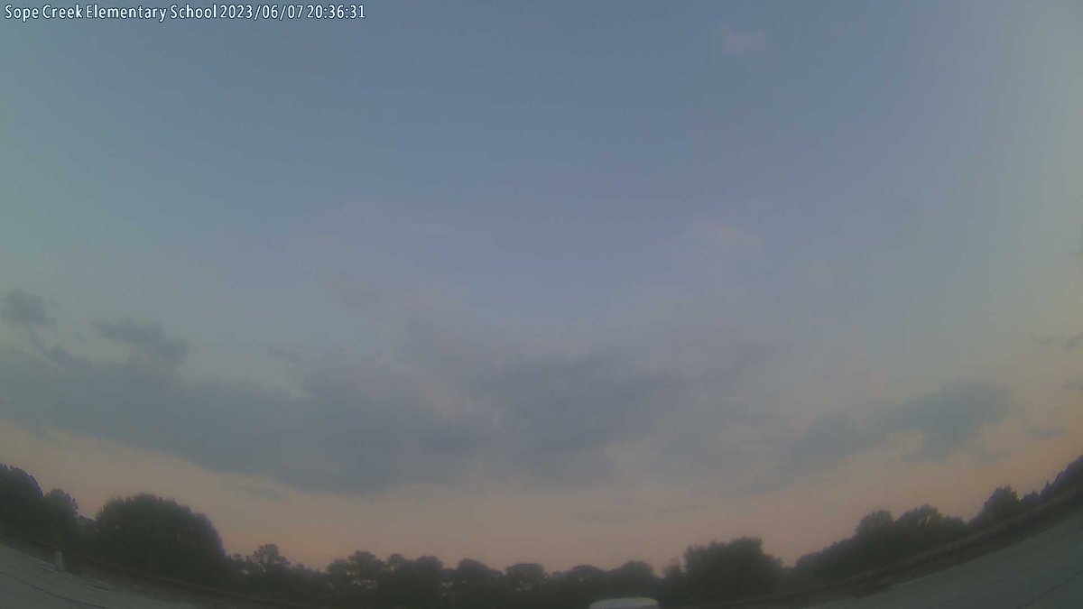 SCESWxSTEM's tweet photo. Sope Creek Elementary School at sunset and it's 82.6 F. https://t.co/ePYJ2SrWv8