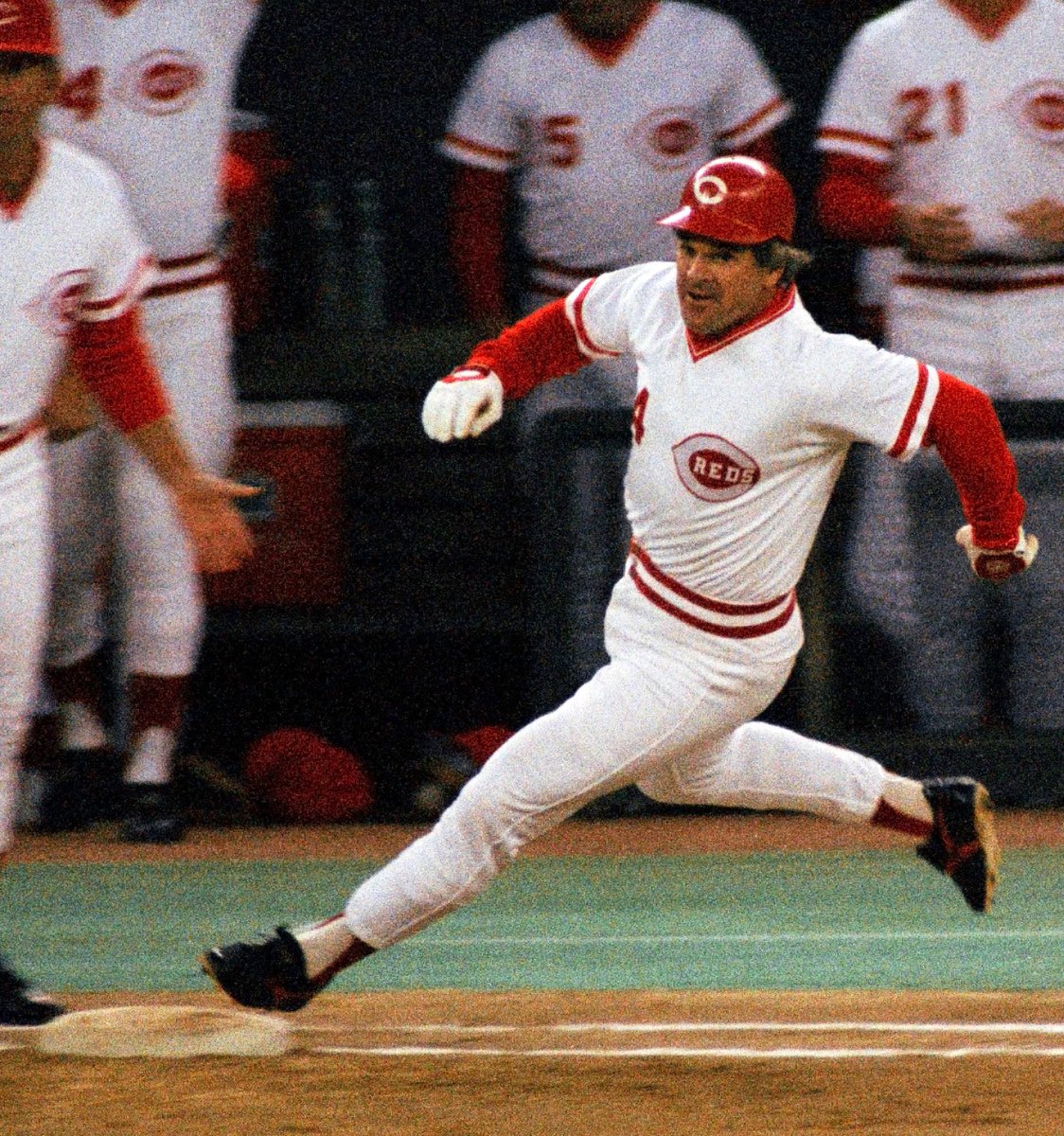 Pete Rose belongs in the Hall of Fame!

RT if you agree; comment if you don’t

<a href="/PeteRose_14/">Pete Rose</a> #ATOBTTR