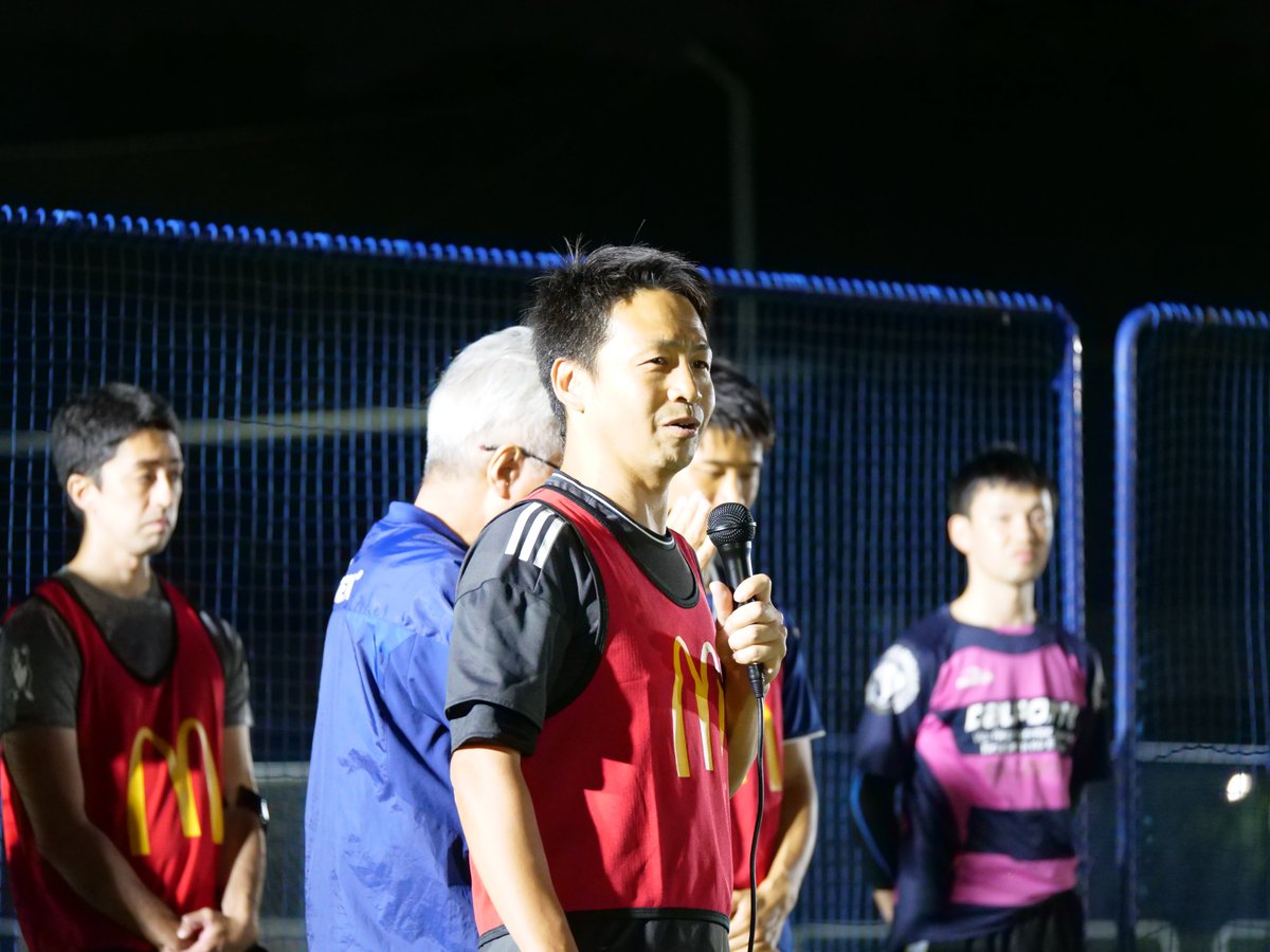 Kitazawa_key's tweet photo. #ドナルドマクドナルドハウス 支援チャリティフットサル大会2023 in東京

フォトギャラリー③
ハーフタイムトーク

#大久保嘉人 さん（元サッカー日本代表）
#藤井健太 さん（デフフットサル男子日本代表監督/元フットサル日本代表）
#小尾渚沙 さん（フリーアナウンサー）

#dmhcチャリティフットサル https://t.co/340iMu5MgQ