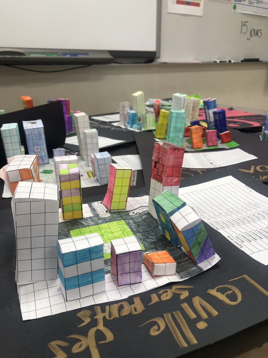 Grade 6 French Immersion students worked on volume in math class by building cities! Way to go, cougars!