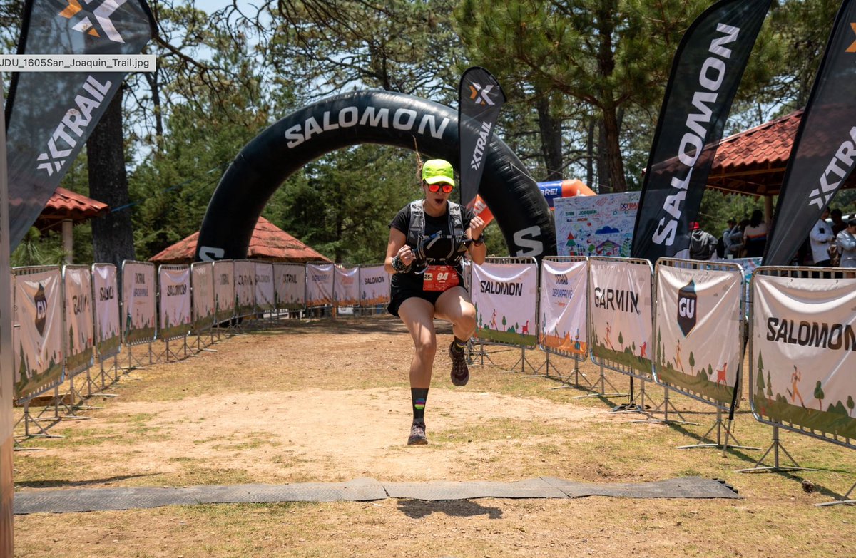 XtrailMexico's tweet photo. Correr es movimiento, efusión y apoyo. Una prueba más de creer en nosotros. 🤩💪🏽🔥
#globalrunningday #correlibre #trailrunning
#trailcommunity https://t.co/fvGtFP8ZOm