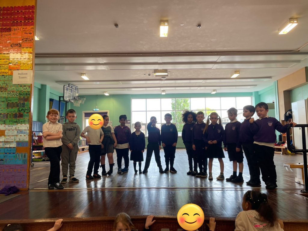 Miss Barrington tweet media