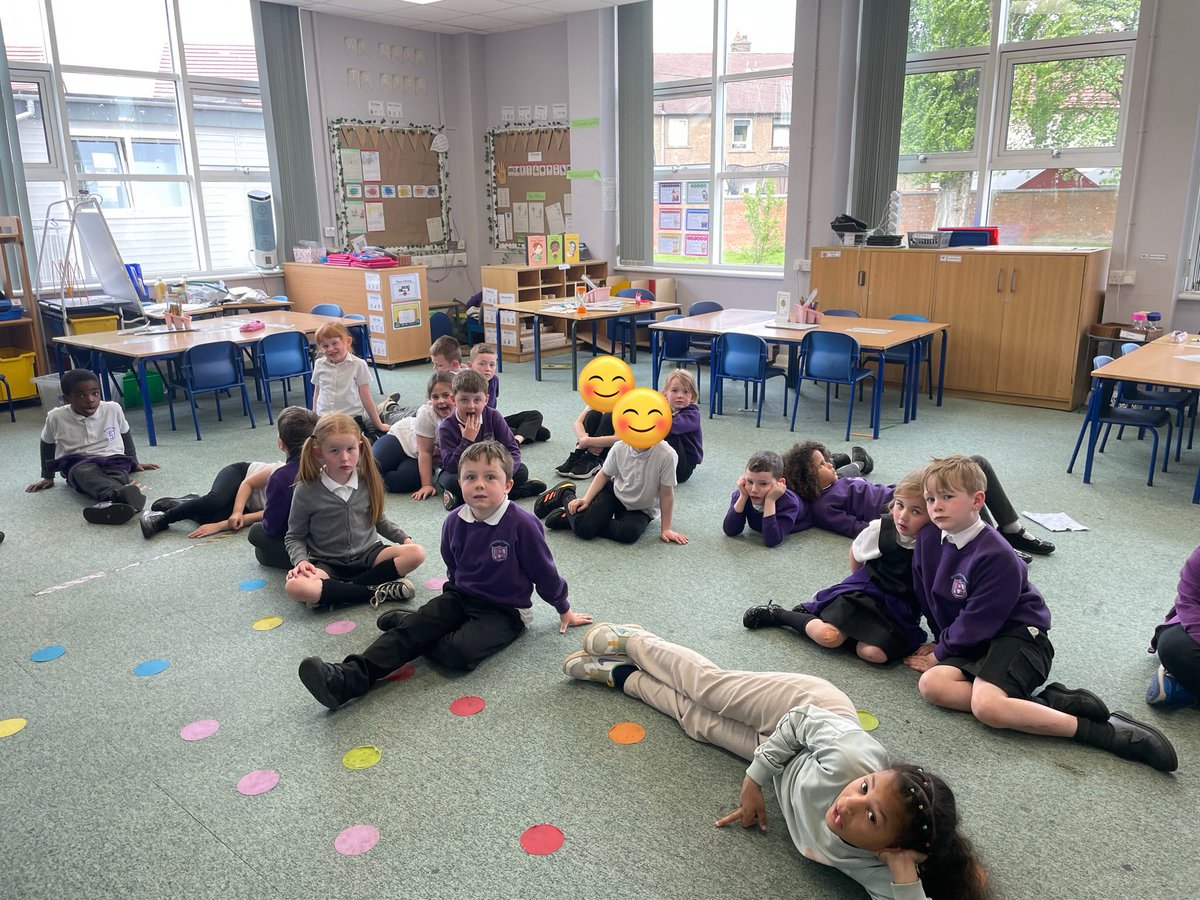 Miss Barrington tweet media