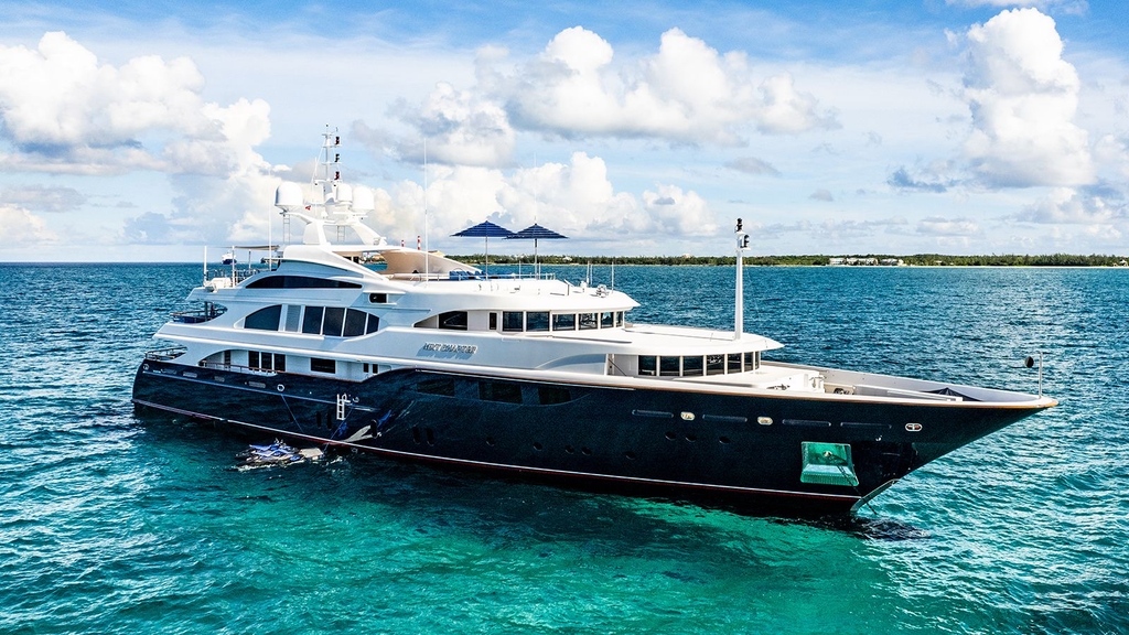CARTE BLANCHE Yacht for Charter - IYC