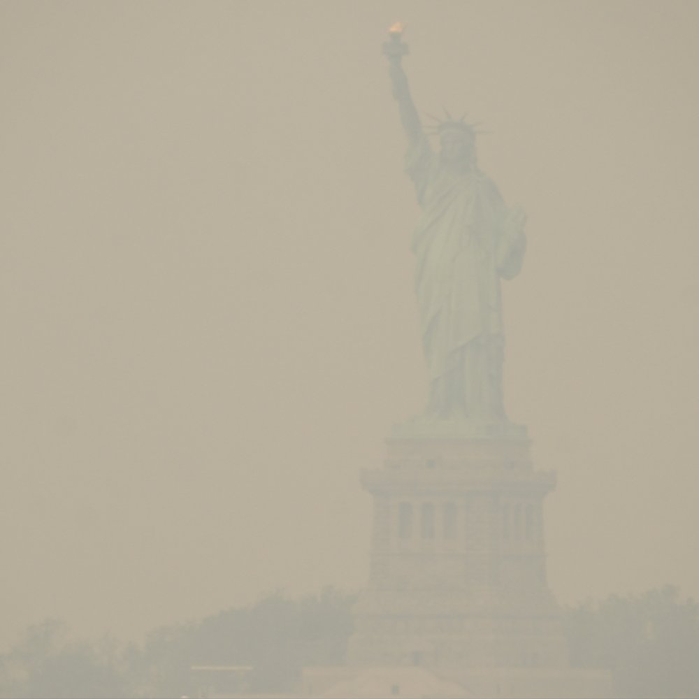 DANGEROUS LEVELS: New York City skyline turns orange with most toxic air in its history, and the "worst is yet to come." fxn.ws/3P0G8gd