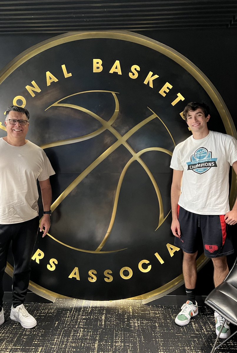 Thank you to the @TheNBPA for their hospitality yesterday hosting @Aaronbacosta and me at their HQ in NYC. Aaron got in a nice workout. I’ll sharing insights with NBA players about careers in real estate next month. Thank you to Bri Stibal and Gersson Rosas of the NY Knicks https://t.co/l47QPDGXWX