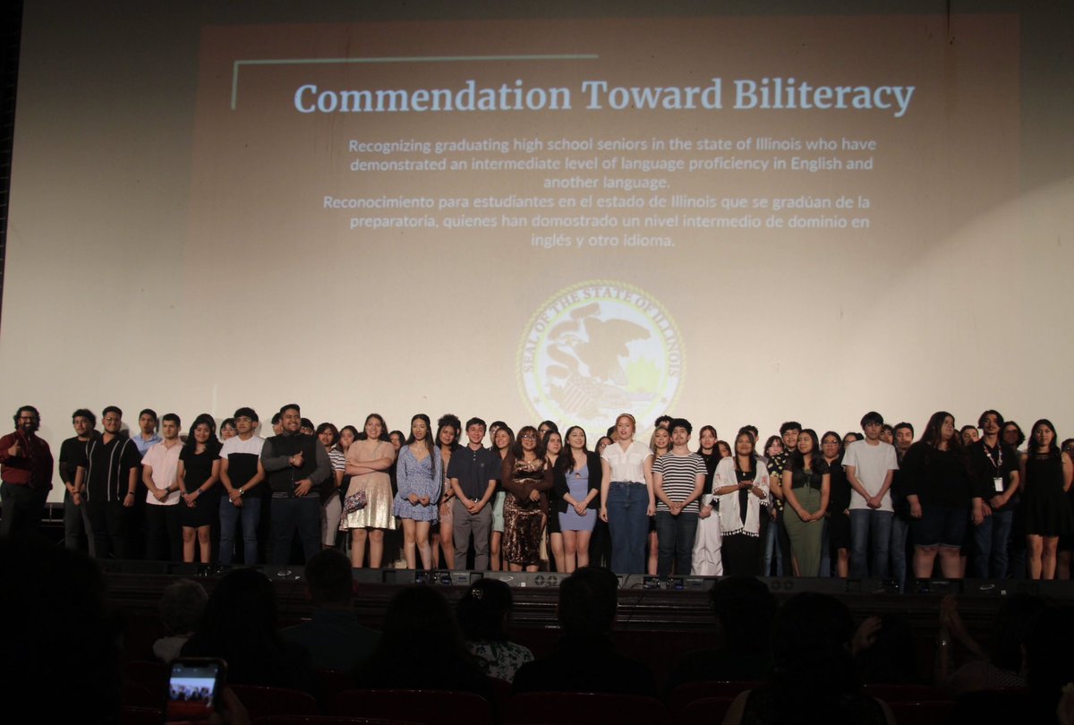 This year 45% of our graduating class earned the Seal of Biliteracy or the Commendation towards Biliteracy. That means, 439 students earned the Seal of Biliteracy &amp; 282 earned the Commendation Towards Biliteracy. Felicidades! 

#mortonpride #orgullomorton #sealofbiliteracy