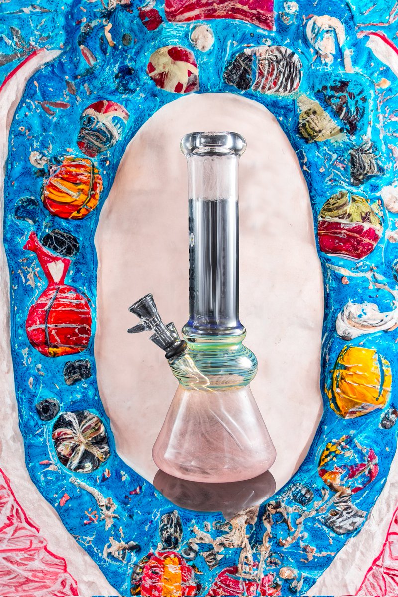 RoundGlassLA's tweet photo. RL256 available in various colors https://t.co/8I1iFZPvyl
#SmokeShops #RoundGlass #GlassArt https://t.co/nZYWOTn6Az