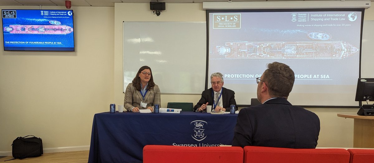 and Irini Papanicolopulu (@EHRAS_JMproject), one of the experts on #humanrightsatsea, shared her thoughts on ‘Conceptualising the Protection of People at Sea’. Michael Wood acted as witty chair. (3/11)