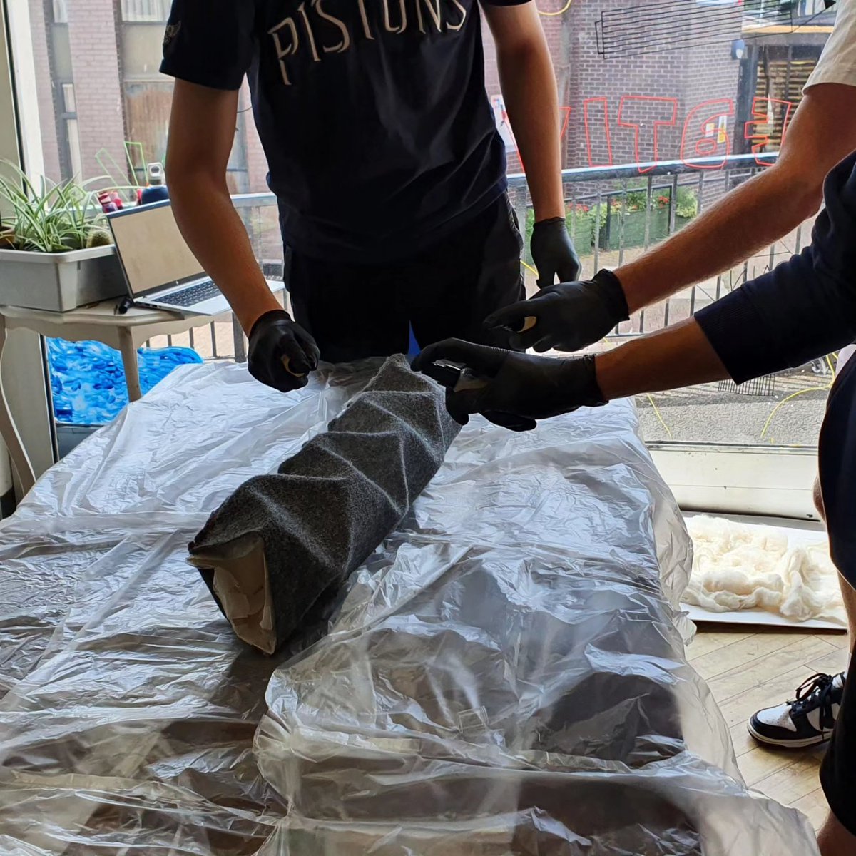 LancsArc's tweet photo. Some pictures from the summer school workshop 'Architecture between the tides' at Good Things Collective and Morecambe Bay! With @sere_miru and Richard Brook https://t.co/WhUnfYWbBa