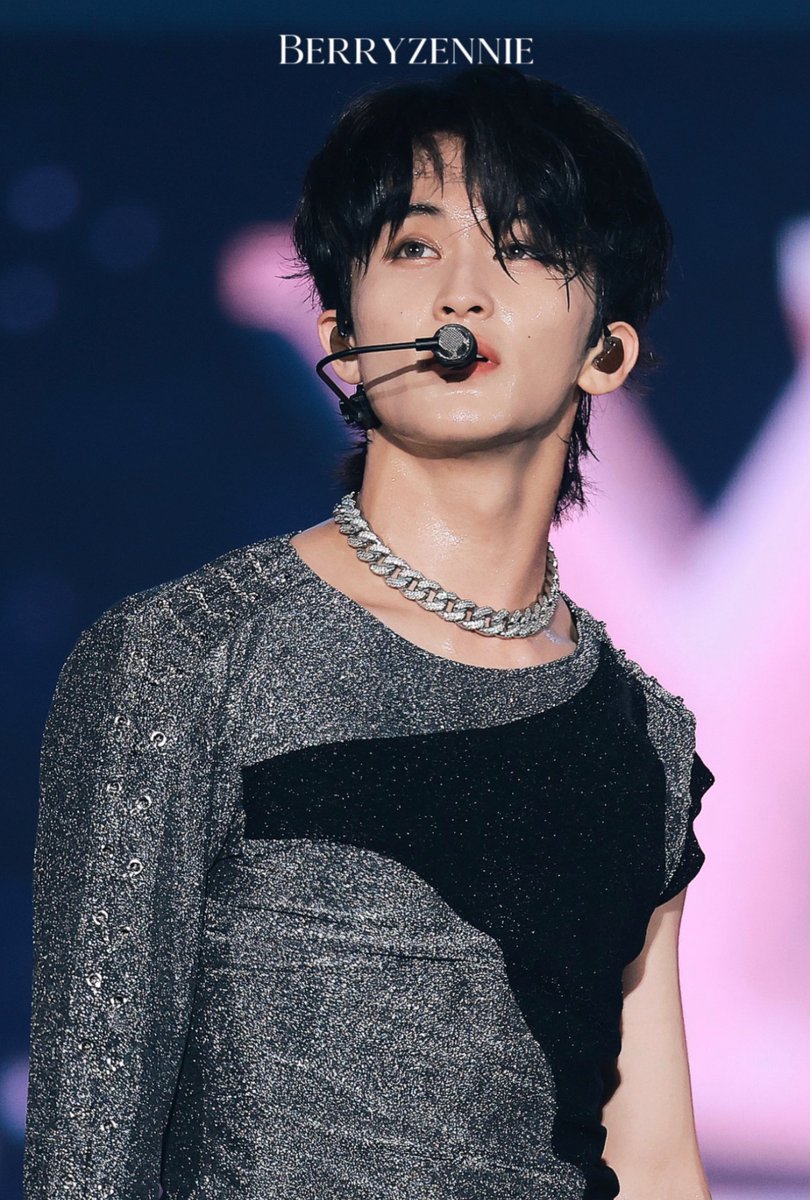 hourlymkl's tweet image. #MARK #마크 #マーク #마버블