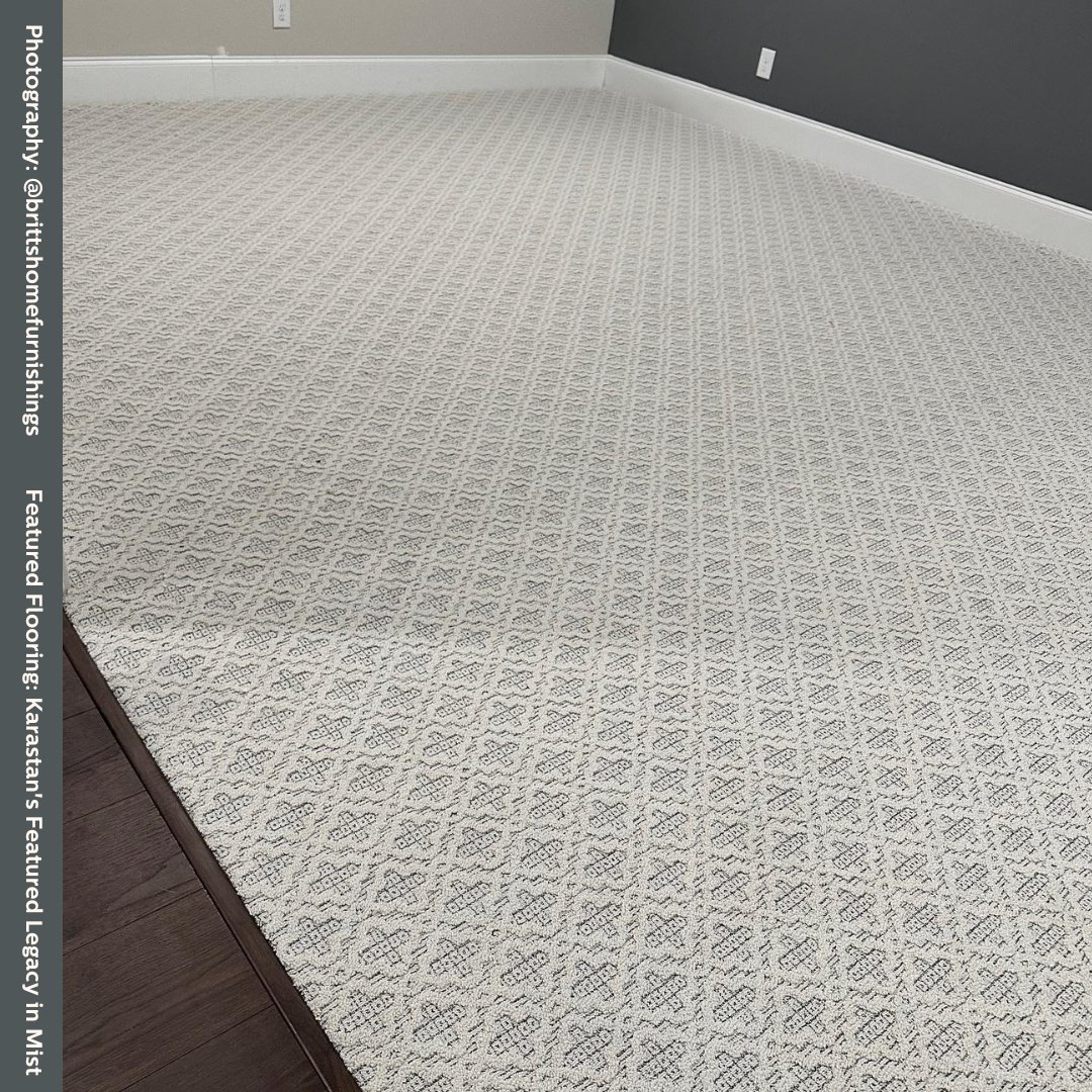 karastan's tweet image. Britt&apos;s Home Furnishing brought this space to life with Karastan. Sustainable and beautiful, this carpet offers an elegant pattern and texture to the room.

#LiveBeautifully with Karastan&apos;s #SmartStrand Featured Legacy in Mist
Reinvent your space: bit.ly/3oZDoVP