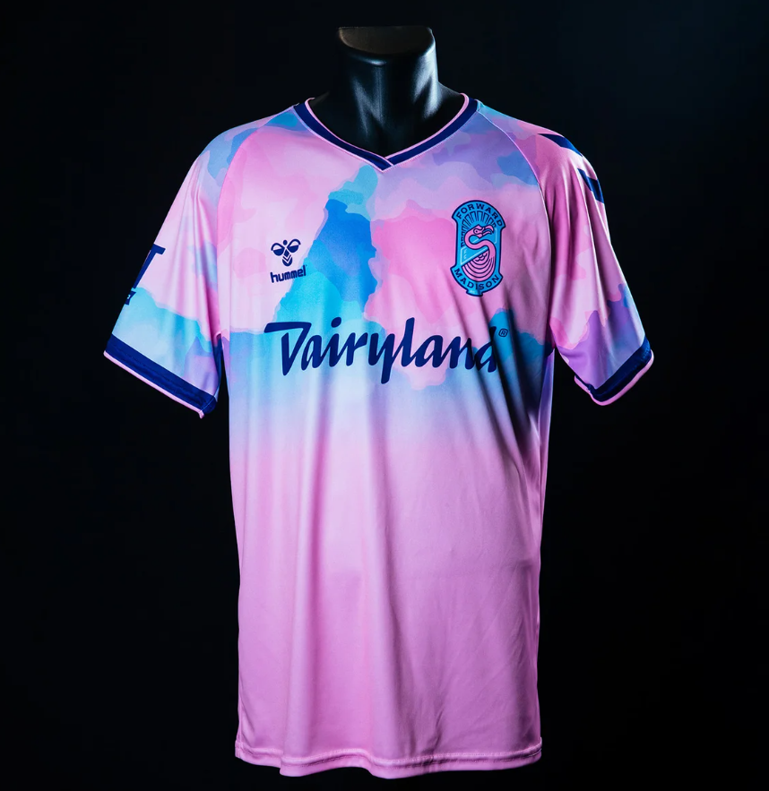 FSF608's tweet photo. The boys are on the road in Chattanooga tonight. You can look as good as them by purchasing the 2023 Smoky Sunset Kit! $5 from every purchase goes to our foundation and into the community.
#LookGoodDoGood
Purchase a kit here: https://t.co/trn6cgE053 https://t.co/uquUtqexw4