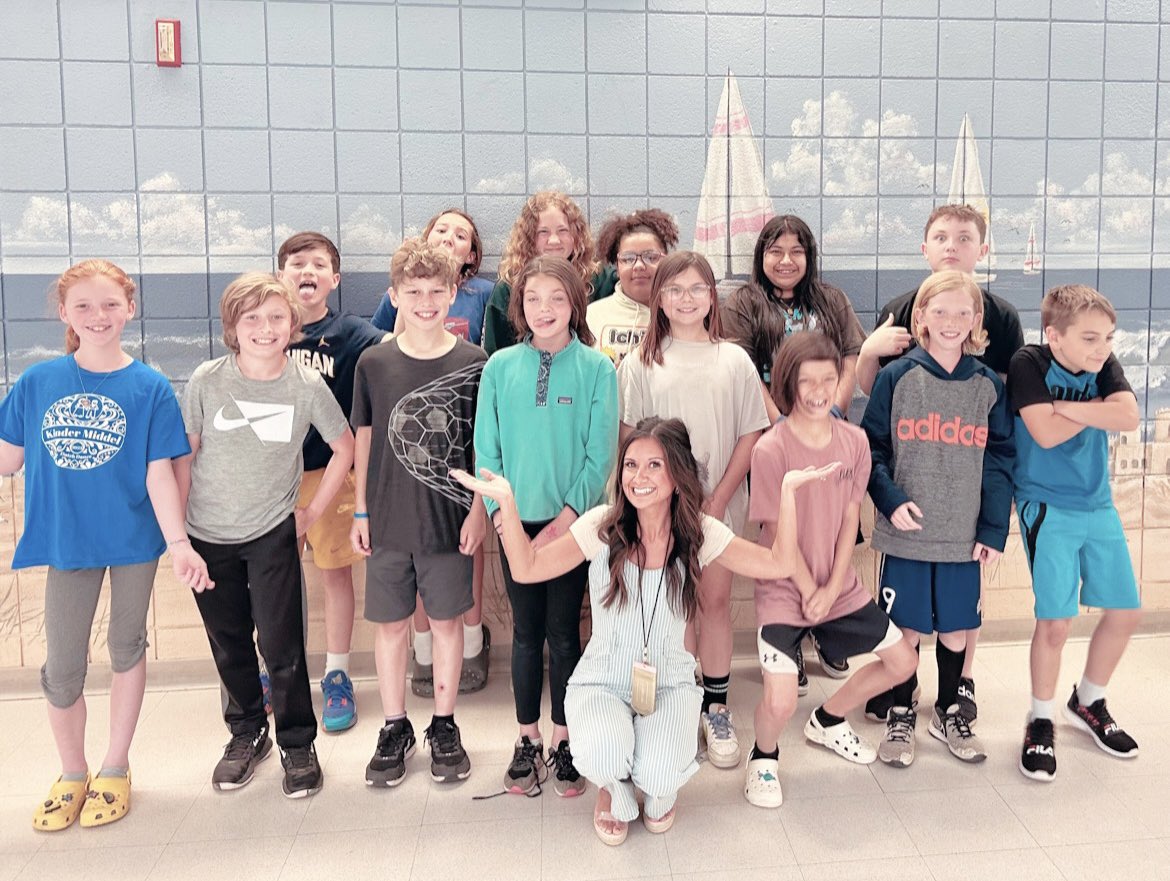 Lakeshore kindergarten time capsule day! It’s always amazing to see how much they’ve grown. It was a privilege being their K teacher many years ago, I can’t wait to see what these kids do in 6th grade &amp; beyond 🥰 #goWO