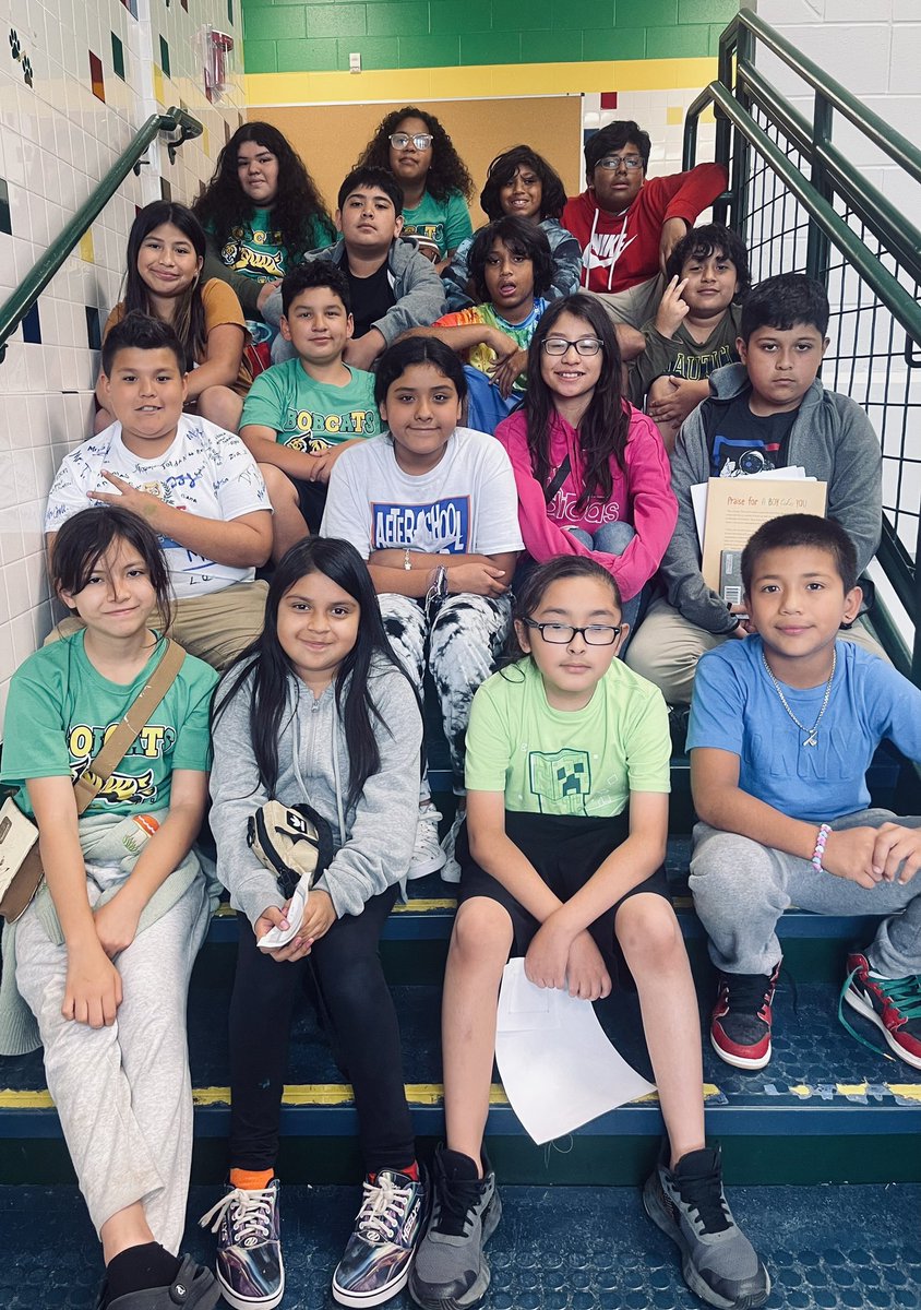 LasPalmasEISD's tweet image. These 5th graders have been with us since Kinder and they’re more than ready for 6th grade!! 💚 They are part of our final class at Las Palmas Elementary. 
Never forget…Once a Bobcat, Always a Bobcat!! #LPEPawsUp #LPLS4Girls 
@EISDofSA