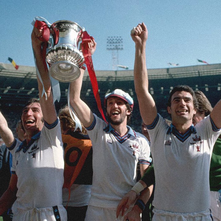 West Ham have won the Europa Conference League! 🏆 

West Ham win their first trophy since their 1980 FA Cup win and David Moyes wins his trophy as a manager!