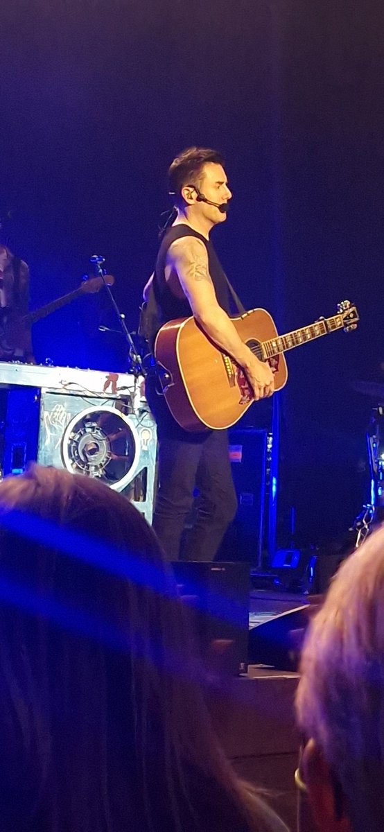 JaimeMarie17's tweet image. &quot;We&apos;re smiling but we&apos;re close to tears&quot; 🎶 
Few of my favourite pics I took in Wolverhampton on Monday night 🥰 

@thescript @TheScript_Danny @glenofthepower @benjaminsarge #TheScript #TheScriptWolverhampton #TheScriptFamily