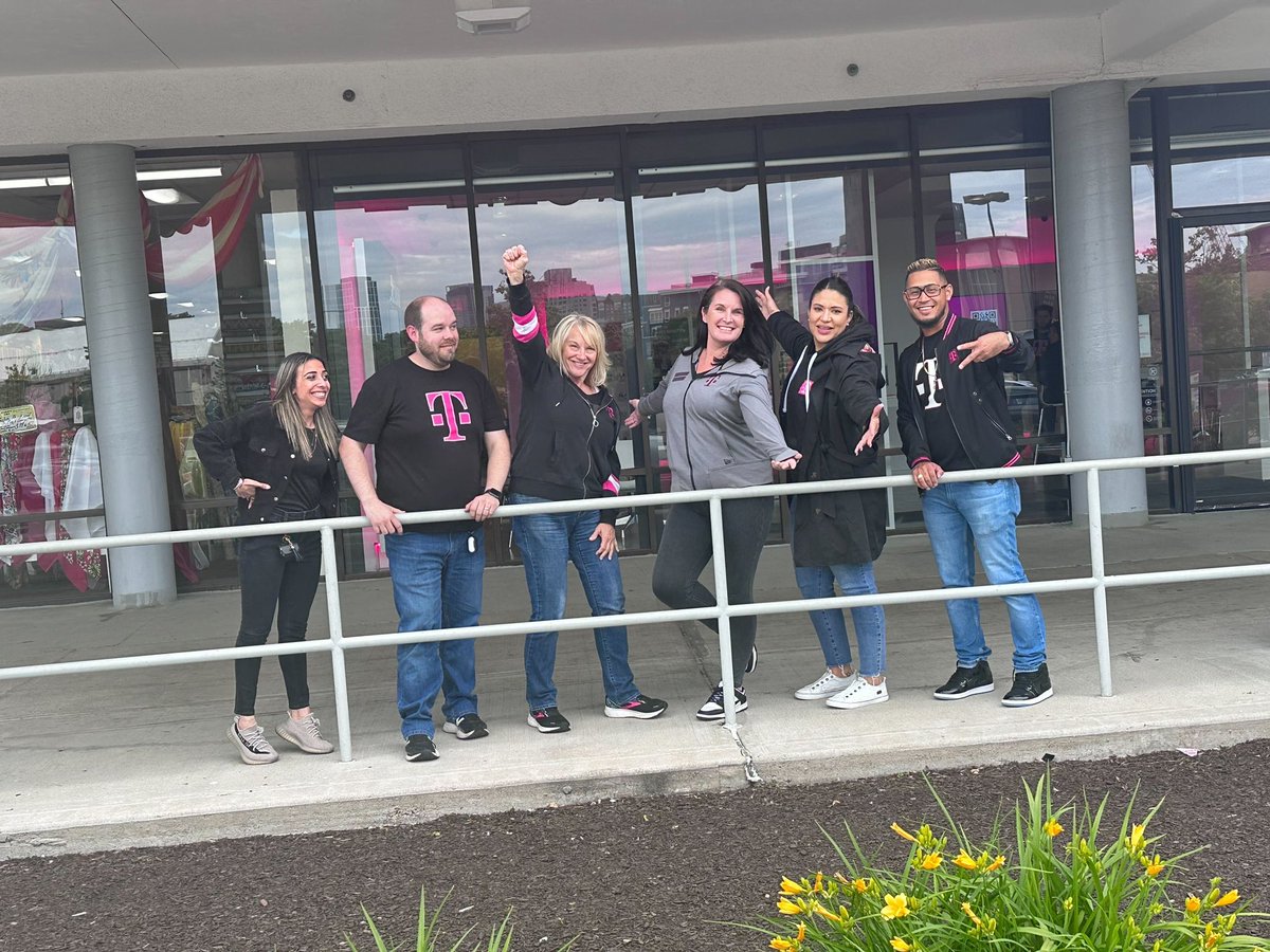 Trainer U ! I am so proud of Kieran, Johnathan &amp; Patrick being able to take in the feedback, best practices to help in there developmental growth .  I am confident that you will excel in  role and future goal . #TMP2023 ⭐️ <a href="/MegSetzer/">Meghan Setzer</a> <a href="/chelsraeann/">chelsea</a>