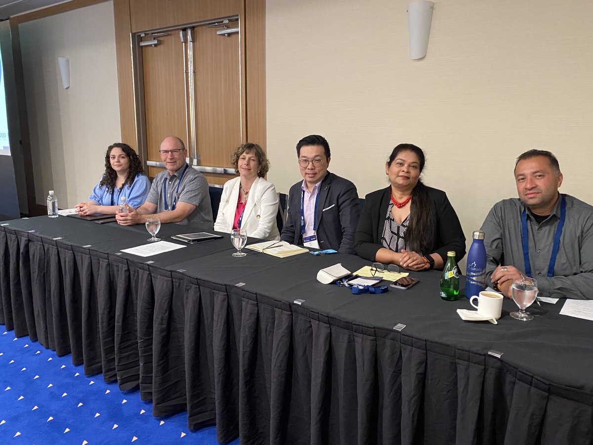 The session is starting! Looking forward to learning more about #entrepreneurship and #selfemployment from panelists from across the globe!  #inclusionWorks