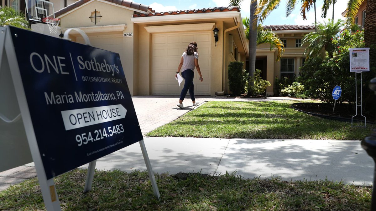 DustinMPeyser's tweet image. Homeownership is a great way to build wealth, advisor says. Here's how to make that purchase successful #Personalspending #Personalincome #Personaldebt #Personalsaving  dlvr.it/SqKML8