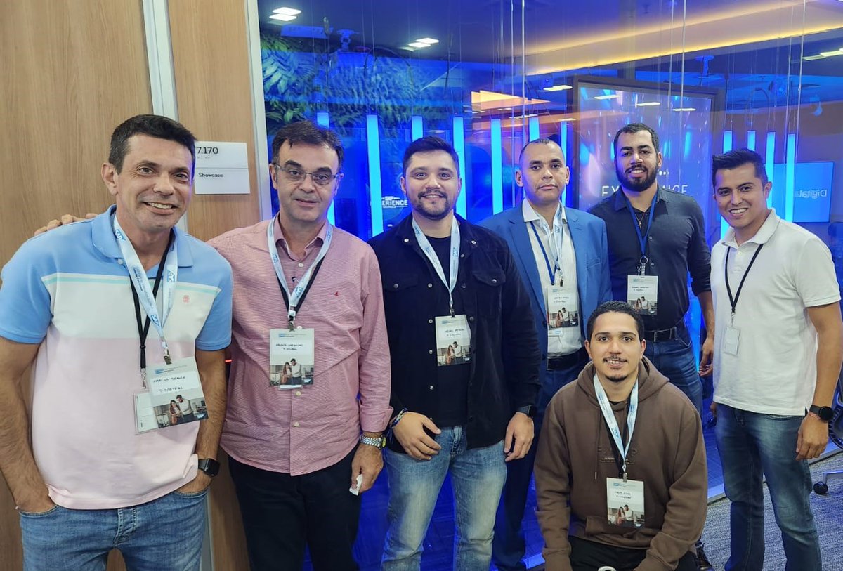 tsystemsbrasil's tweet image. Hoje foi dia de treinamento na #SAP para formação de PCAs, que levarão o que há de mais inovador e máxima qualidade aos nossos clientes de migração #RISEwithSAP 
 #WeMakeSAPSolutionsHappen ! #LetsPowerHigherPerformance