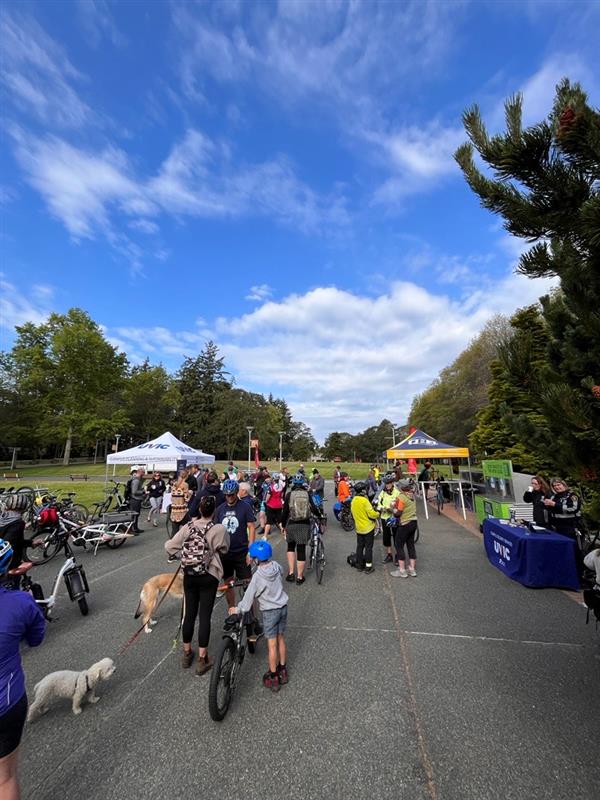 green_uvic's tweet photo. Congrats to everyone who took part in spring  GBBW!  With 241 registered bikers, UVic went the extra mile and pedaled past our previous record of 15,030 km and logged 23,141 km! In doing so, we saved 5,021 kg of GHGs.

Let's keep the wheels turning and make every week a #GBBW https://t.co/pAAw3Q4MLX