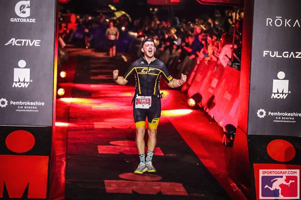 racecheck's tweet photo. Welcome @JamesP_PT to #visorclub 😊 #neverracealone https://t.co/YaJlL2yYRr
