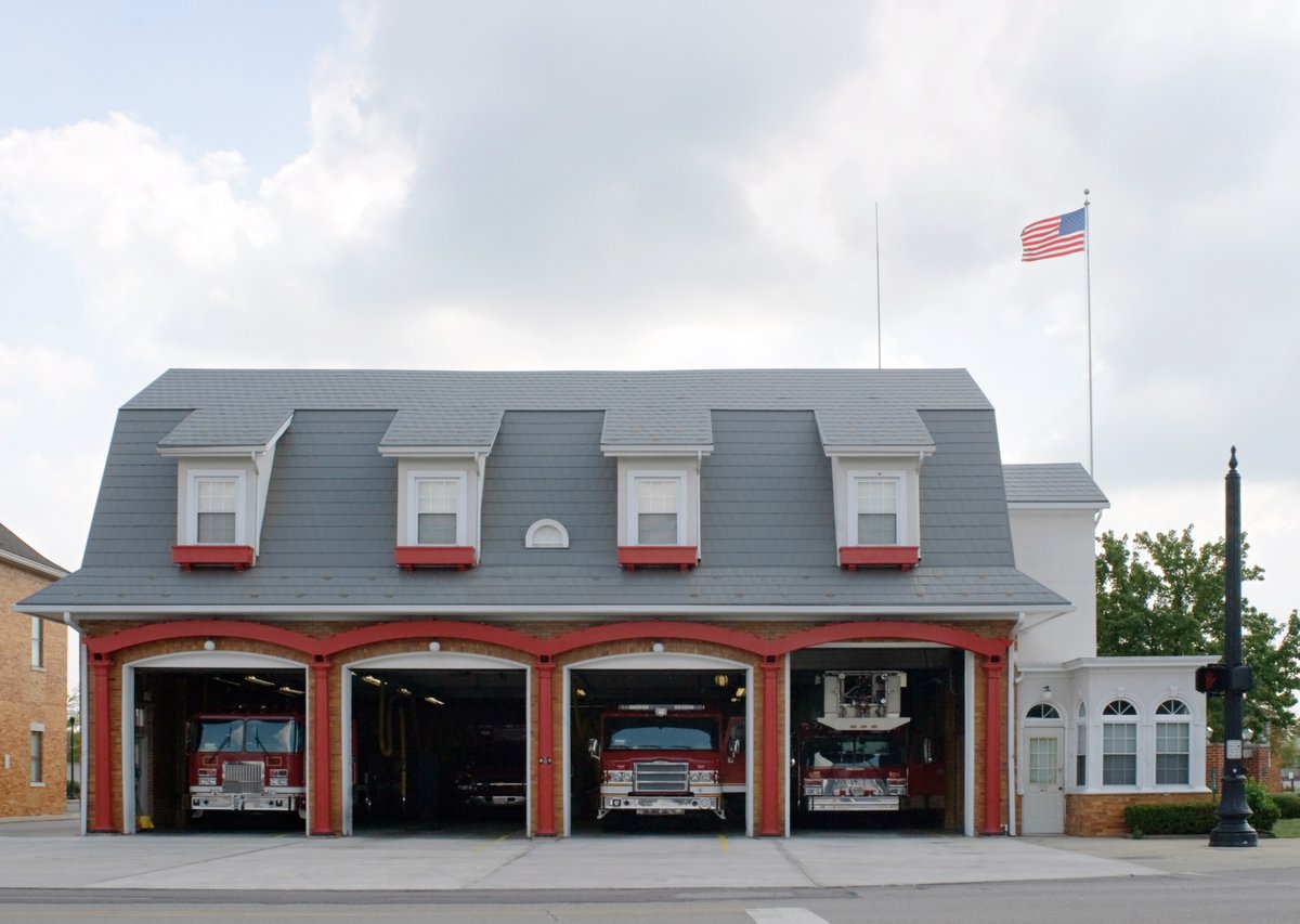 NEW PROJECT ANNOUNCEMENT!

We have a unique project starting this week - Our team will be installing our Reflective Liner System at the Moorefield Township Fire Department!

Learn more: hubs.ly/Q01SLFXm0

#springfield #OH #moorefield #firedepartment #Linersystem #Sportuff