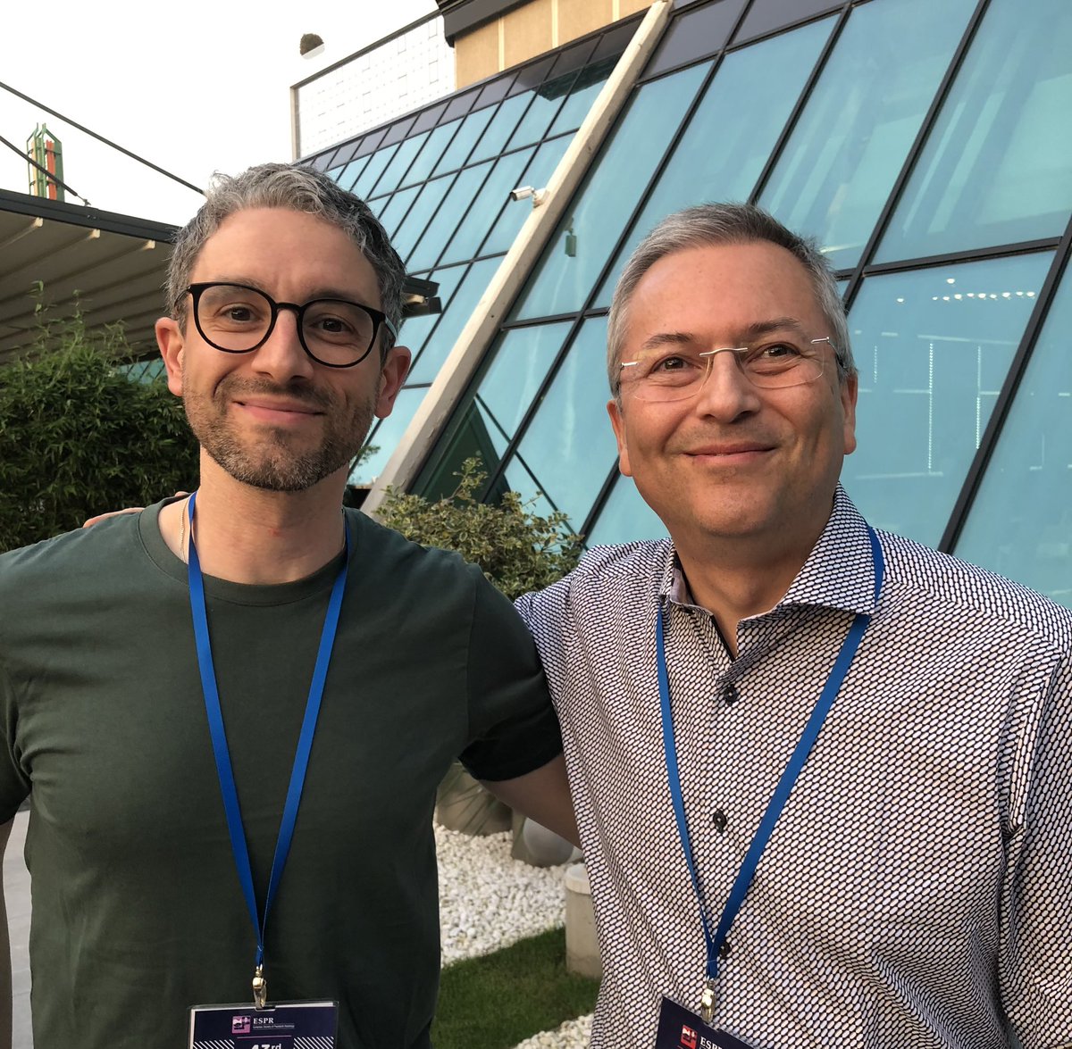 SKPedRadFellows's tweet photo. At #ESPR2023 with former SK fellow Dr Felice D’Arco, Italian at heart but working now at GOSH in London, UK. One of the guest speakers at this meeting presenting on punctate white matter lesions in neonates - great discussion sharing his personal experience https://t.co/J8Nzb7MUMY