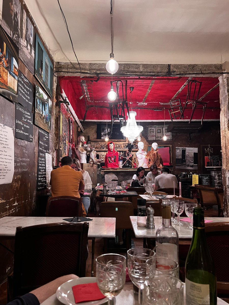 amanda on Twitter "I think this was a money heist restaurant..