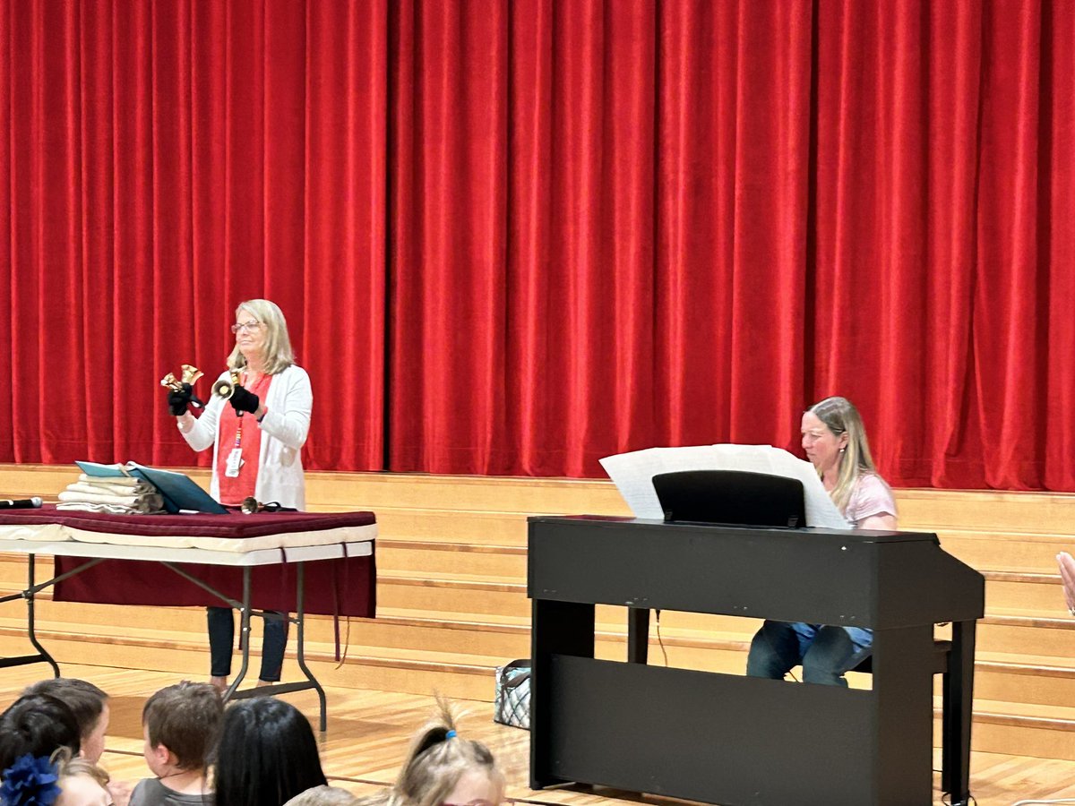 Beth Traczykiewicz tweet media