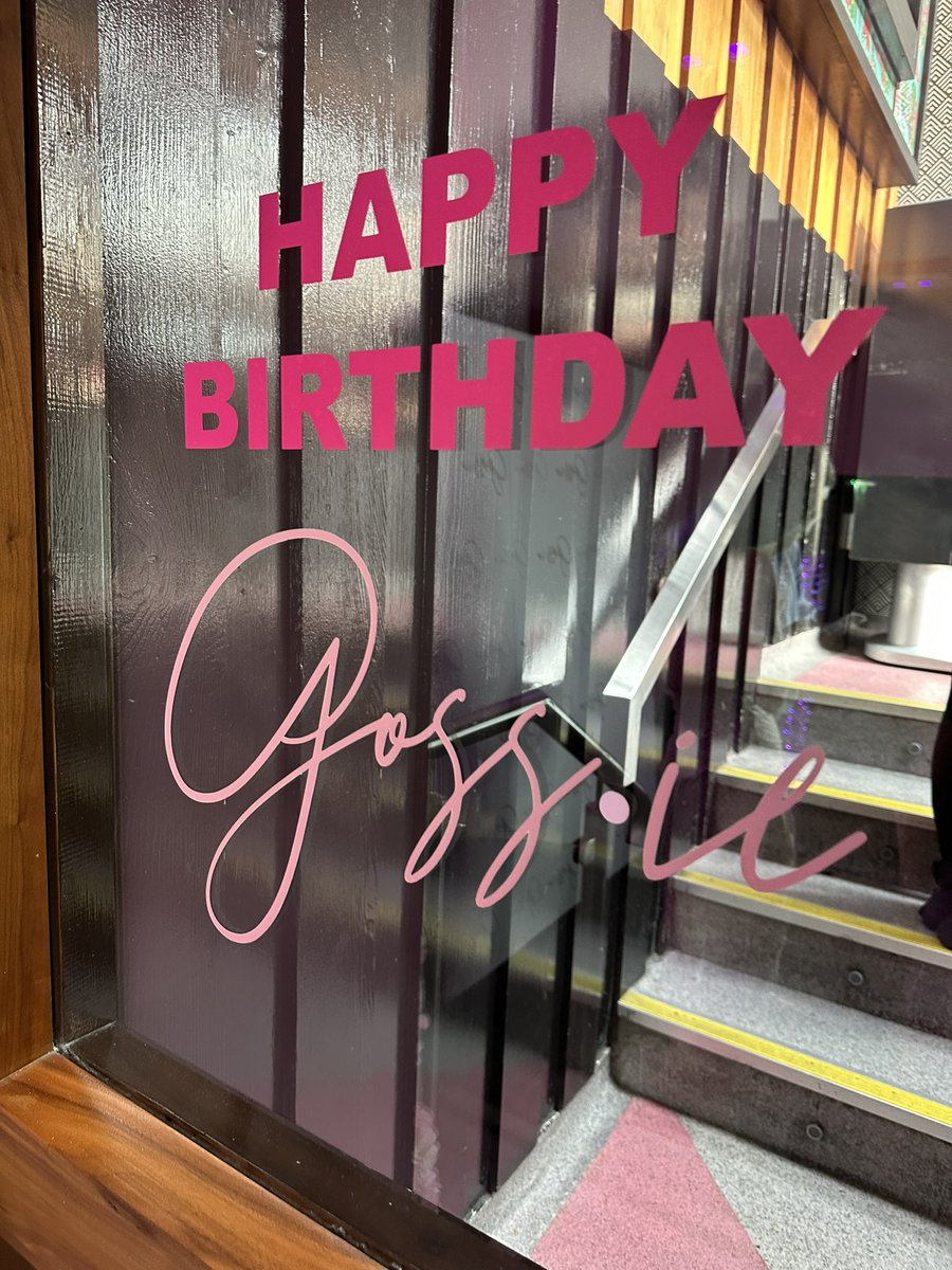 SweetLikeAli's tweet photo. Here’s to 9 years in business @goss_ie #HappyBirthdayGoss #Goss9 https://t.co/fnUtqn3NC6
