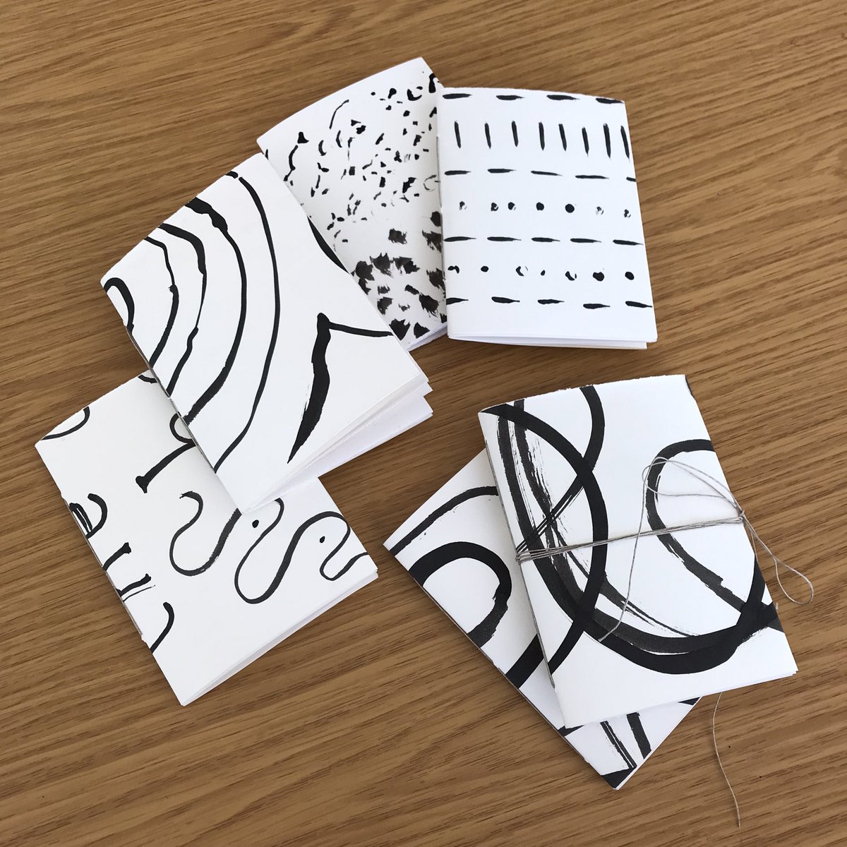 Designing surface patterns inspired by artefacts from <a href="/SalisburyMuseum/">The Salisbury Museum</a> and learning to make little books during this weeks #handsonartyfacts <a href="/WellCitySals/">Well-City Salisbury</a> session. #creativewellbeing #artandmentalhealth #artsandheritage