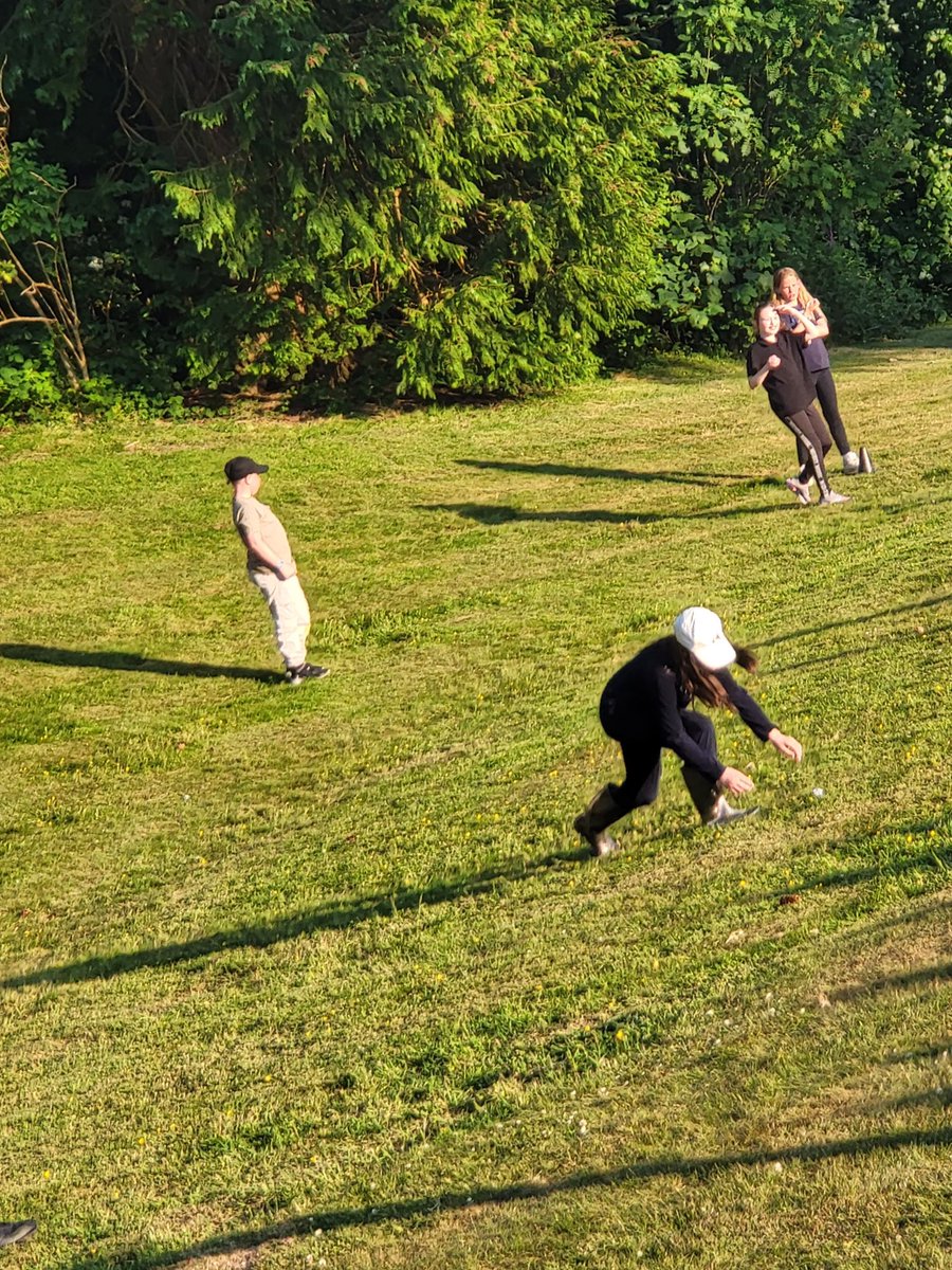 We ended the day in a lovely way today - a whole group game of rounders. After great adventures including one group climbing mountains, one group sailing and another exploring the caves. <a href="/simonsideschool/">Simonside Primary</a> <a href="/MrsAllsopp1/">Mrs Allsopp</a>
