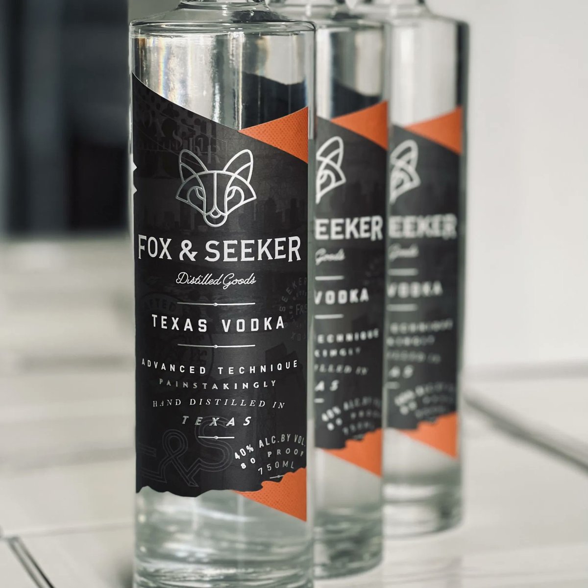 foxandseeker's tweet photo. No celebrities. No additives. 
.
#authentic #graintoglass #texasgrains #texas #craftdistillery #vodka #vodkagram #cocktail #HTX #Houston #beaseeker https://t.co/H5k4fwJ6jp