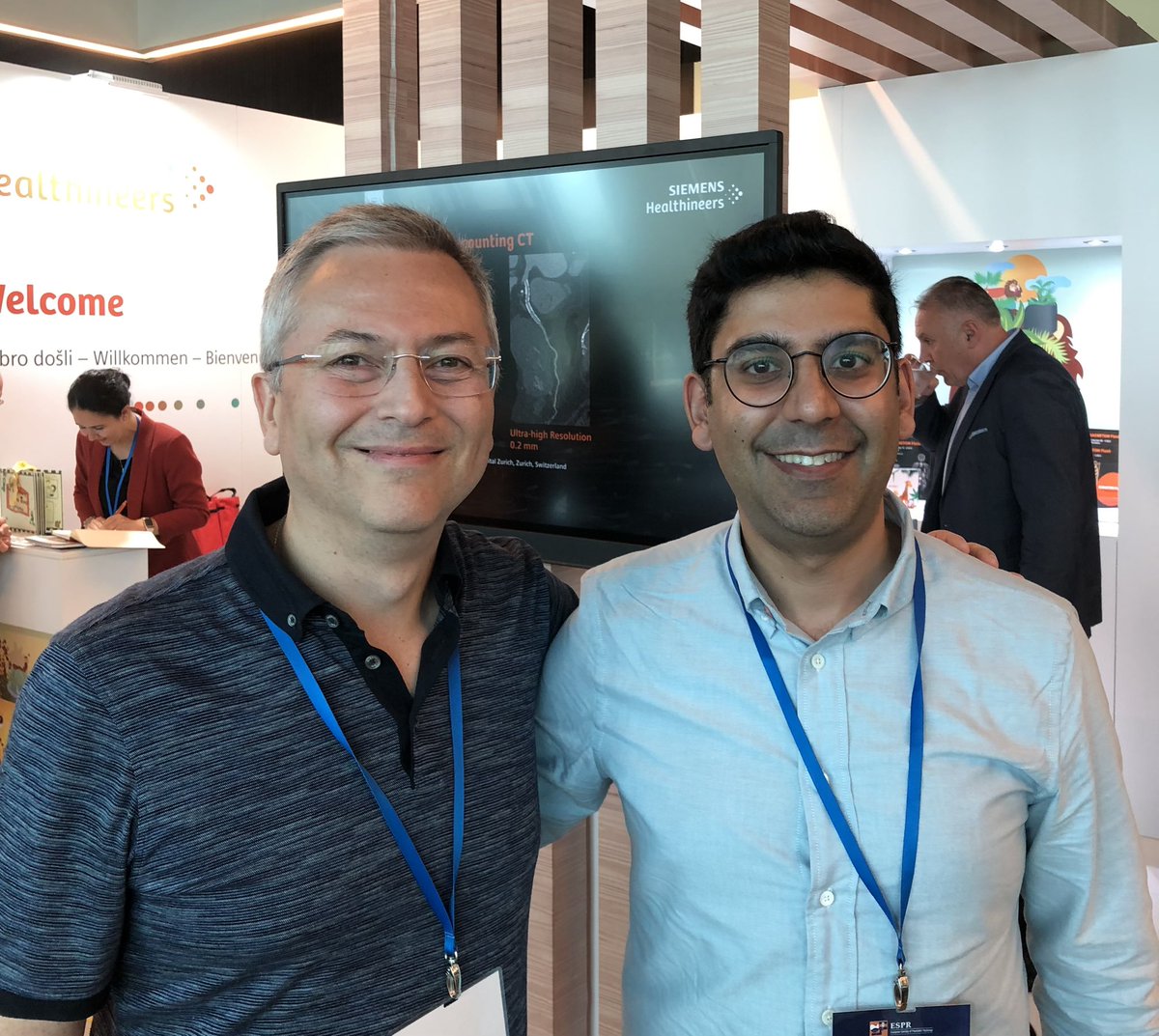 SKPedRadFellows's tweet photo. At #ESPR2023 with former fellow Dr Sunit Davda, now working as pediatric interventional radiologist at GOSH in London, UK https://t.co/3AbhwEmwEa