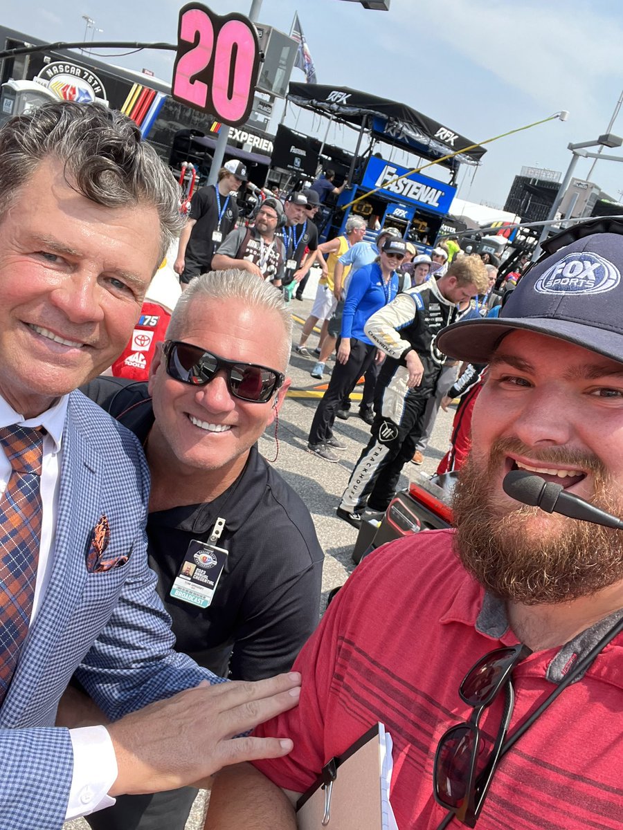 MW55's tweet photo. There are many people that make the @NASCARONFOX season work. Thank you to all. Tom and Dev are a big part of the Grid Walk. I couldn’t do it without you. Much love and appreciation. #One2go https://t.co/B725SttTQK