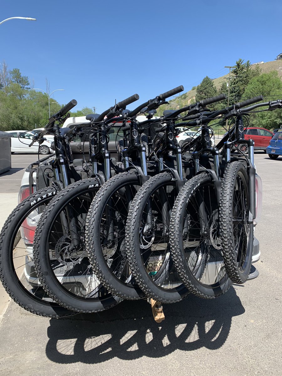 Just took possession of the first 9 bikes for our @SD22Vernon outdoor education programs! Thanks @SilverStarMR @bannistergm @KalTire for getting the fundraising started! Phase 2 on its way thnks 2 CF of Nrth Ok. Love more partners. @KalamalkaSecond @ChrisPerkins_22