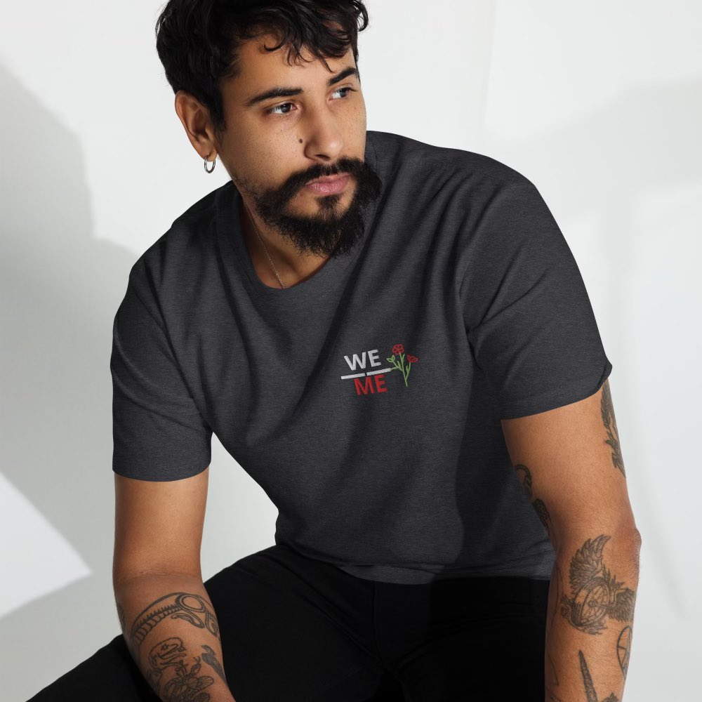 AnniasMerch's tweet photo. New merch! Get yours now at #anniasmerch link in bio! #supportsmallbusinesses https://t.co/UBuGCv7f1l